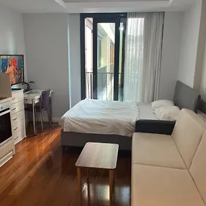 Flat-one In Lux Near Taksim-beyoglu Апартаменты